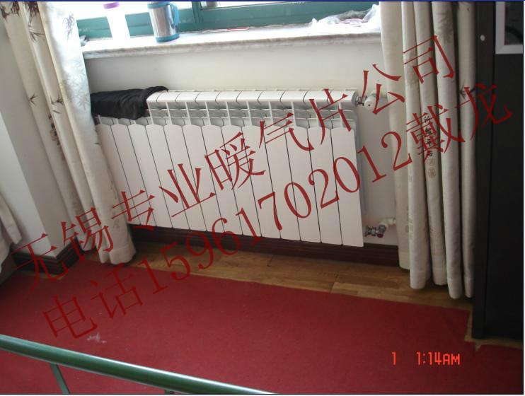 供應(yīng)無(wú)錫老客戶家中明裝暖氣片