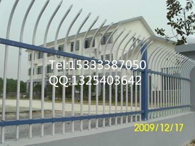 供應(yīng)竹節(jié)護(hù)欄網(wǎng)