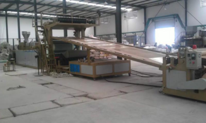 供應(yīng)一步法汽車內(nèi)飾板材生產(chǎn)線