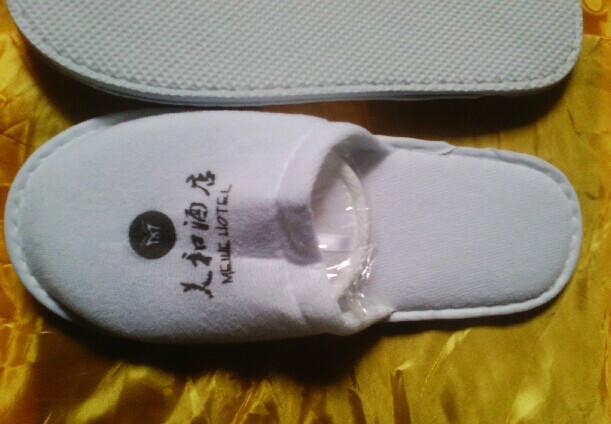 供應(yīng)安居遂寧南充內(nèi)江賓館一次性拖鞋