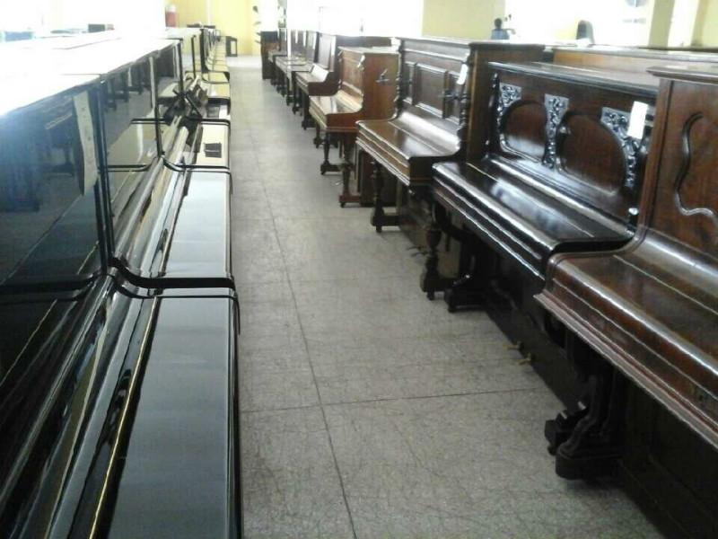 供應(yīng)*二手鋼琴全新風(fēng)琴批發(fā)出售應(yīng)