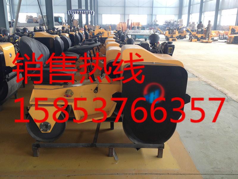 供應(yīng)輪寬900的座駕式壓路機(jī)價(jià)格 自行式壓實(shí)機(jī)圖片型號(hào)