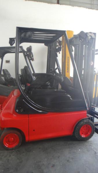 供應(yīng)林德叉車租賃林德E16C電動叉車出租