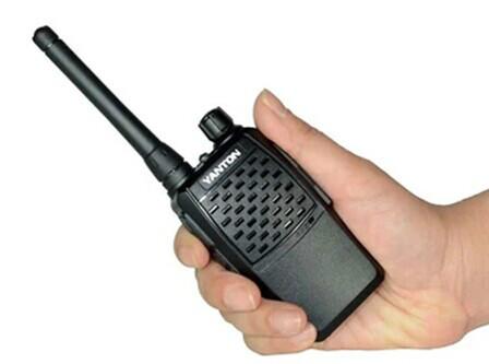 供應(yīng)精致小巧對(duì)講機(jī)