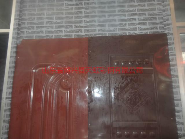 供應(yīng)山東彩鋼木紋彩板，木紋彩板，一級木紋彩板批發(fā)