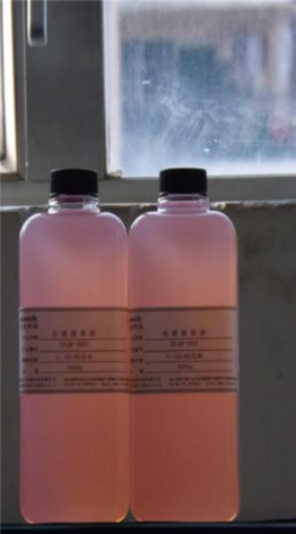 供應汽車水鍍膜原液驅(qū)水疏水防酸雨防腐蝕保護車漆光亮如新