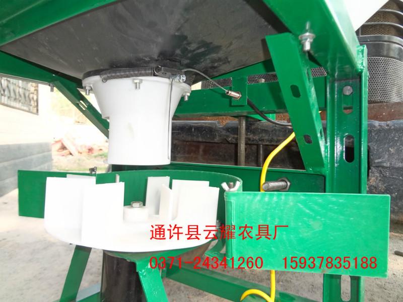 山東河南撒肥機(jī)哪家好圖片/山東河南撒肥機(jī)哪家好樣板圖 (4)