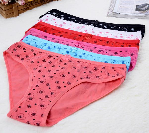 外貿(mào)印花全棉內(nèi)褲批發(fā)圖片