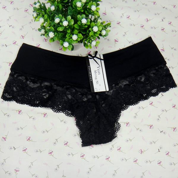 供應(yīng)外貿(mào)蕾絲內(nèi)褲批發(fā)女士全棉性感平角褲性感蕾絲小平角女內(nèi)褲批發(fā)