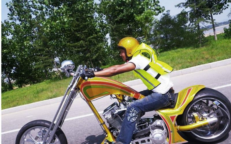 供應(yīng)江蘇租賃哈雷摩托車