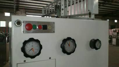 供應(yīng)自動(dòng)搓圓機(jī)自動(dòng)滾圓機(jī)面包分塊機(jī) 專(zhuān)業(yè)生產(chǎn)酥餅機(jī)、面包機(jī)、包餡機(jī)