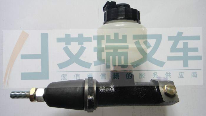 供應(yīng)*力剎車總泵50286178