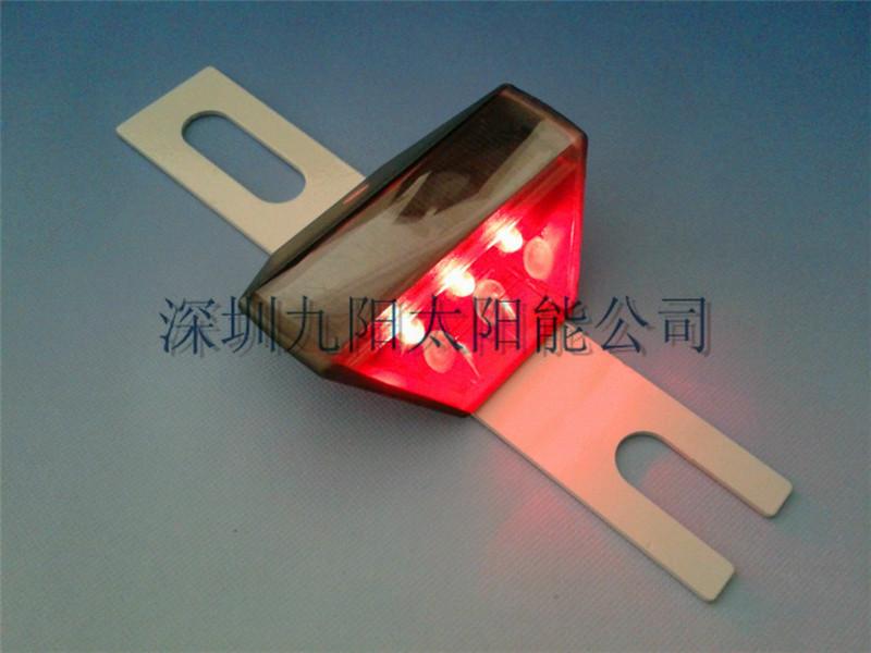 供應(yīng)太陽(yáng)能*燈出口