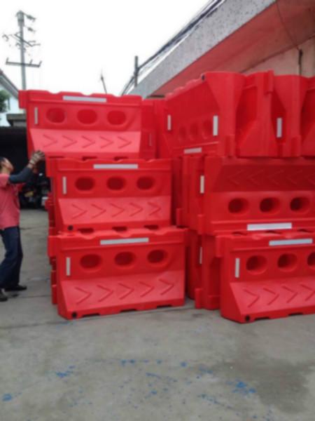 供應好水馬滾塑水馬全新料水馬南京水馬