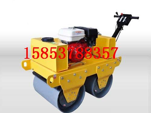 普洱雙鋼輪振動(dòng)壓路機(jī)圖片