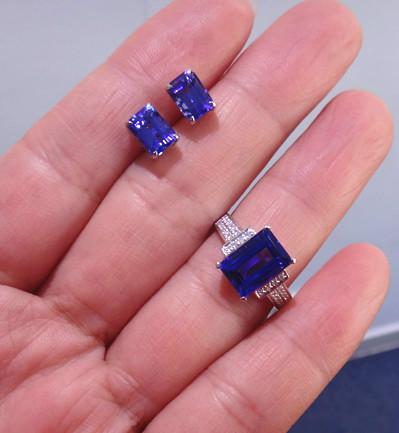 供應(yīng)個性坦桑石耳釘戒指八角長方坦桑石裸石批發(fā) 坦桑石的價格