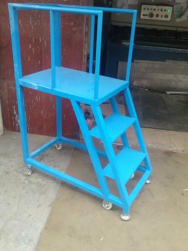 供應平湖登高梯福永登高梯長安登高梯