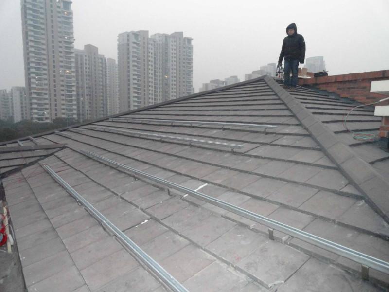 供應常州5KW家用太陽能發(fā)電系統(tǒng)