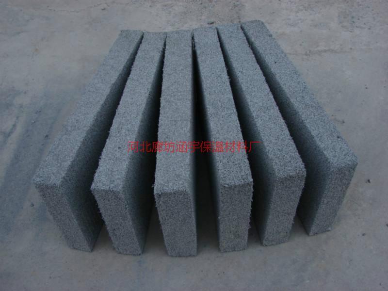 供應(yīng)外墻防火保溫板廠家，水泥發(fā)泡板價(jià)格，水泥發(fā)泡板生廠家，水泥發(fā)泡板