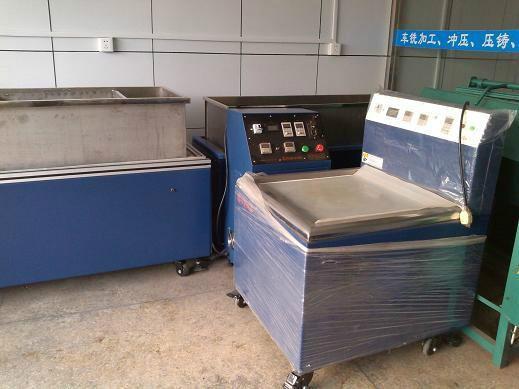 供應去毛刺磁力拋光清洗機械