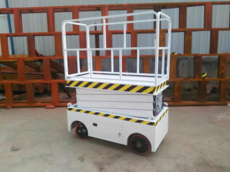 供應(yīng)移動(dòng)高空作業(yè)平臺(tái)/移動(dòng)式升降機(jī)移動(dòng)高空作業(yè)平臺(tái)