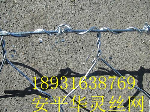 電焊石籠網(wǎng)石籠網(wǎng)箱石格賓石籠網(wǎng)圖片