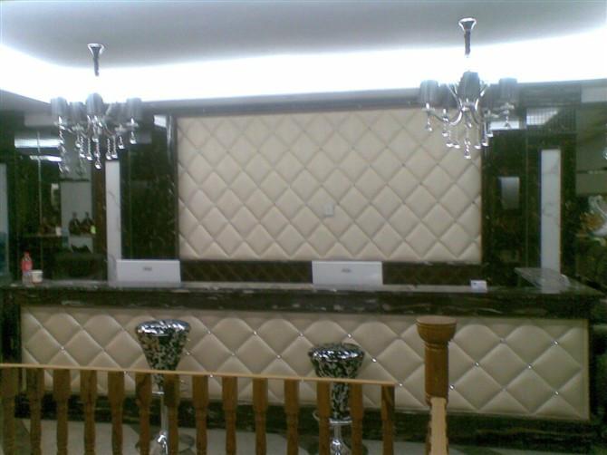 供應(yīng)廣西上林百艾高端軟包電視床頭背景酒店賓館床頭背景