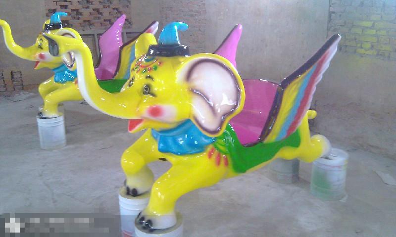 旋轉(zhuǎn)小飛象2015最賺錢的游樂設(shè)備圖片/旋轉(zhuǎn)小飛象2015最賺錢的游樂設(shè)備樣板圖 (4)
