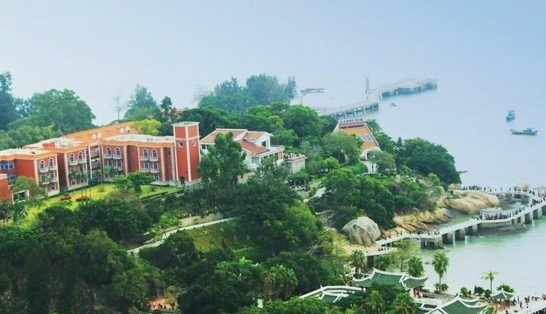 供應(yīng)節(jié)假日福建景點(diǎn)旅游路線 *文化遺產(chǎn)地永定土樓廈門(mén)鼓浪嶼三日游