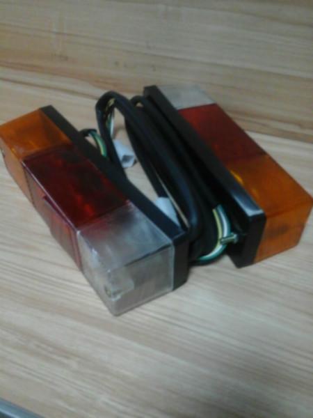 叉車后尾燈圖片/叉車后尾燈樣板圖 (2)