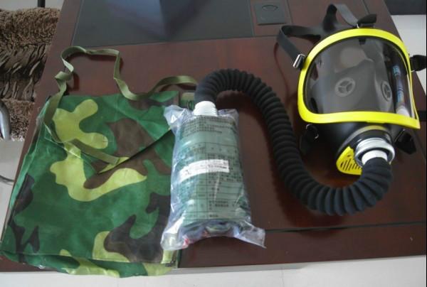 供應(yīng)導(dǎo)管腰包式中型罐防毒面具、防毒面具、長管呼吸器