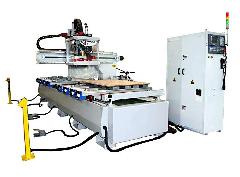 跟随直列式换刀木工加工中心供应跟随直列式换刀木工加工中心，最先进木工加工中心价格