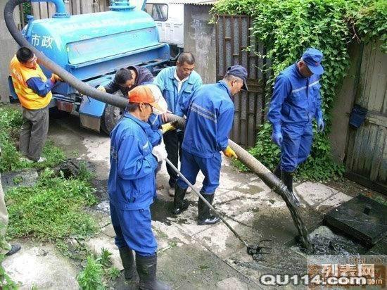 如皋港清理化糞池專業(yè)抽糞高壓清洗圖片