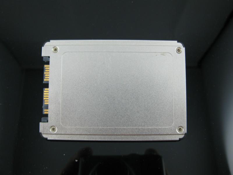 供应固态硬盘应 2.5寸固态硬盘 SATA SSD