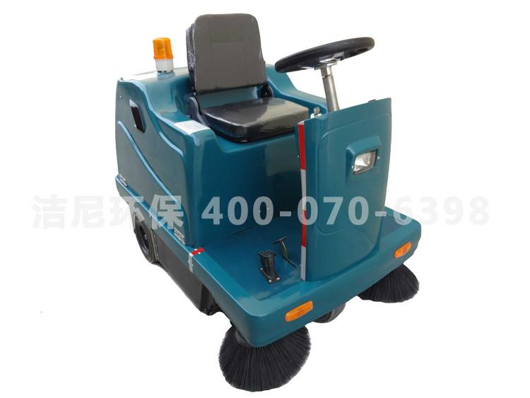 供應(yīng)駕駛式掃地機(jī)廠區(qū)物業(yè)電瓶式清掃車潔尼JNS1400