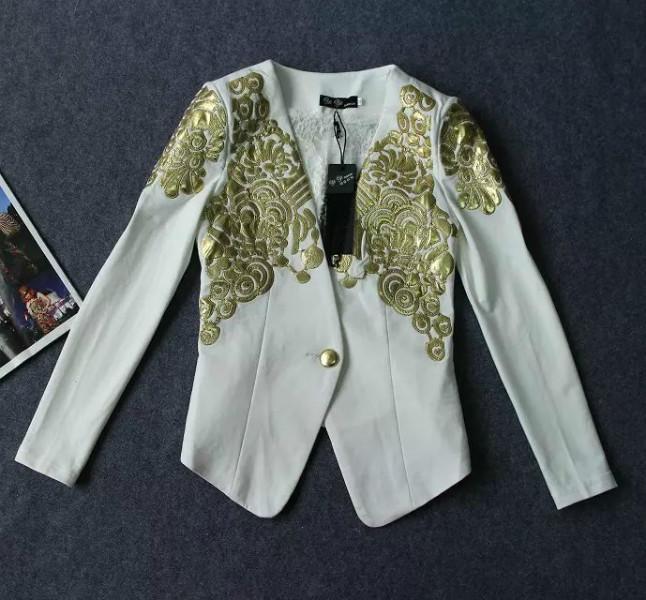 供應(yīng)工廠尾貨服裝外貿(mào)雜款女裝一級貨源