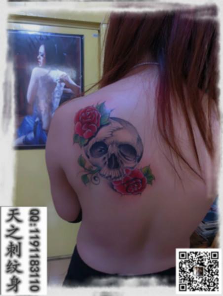 供應(yīng)不動明王紋身，過肩龍紋身，骷髏紋身，九尾狐紋身