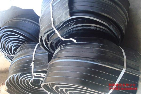 供應(yīng)用于外貼式止水帶的外貼式止水帶